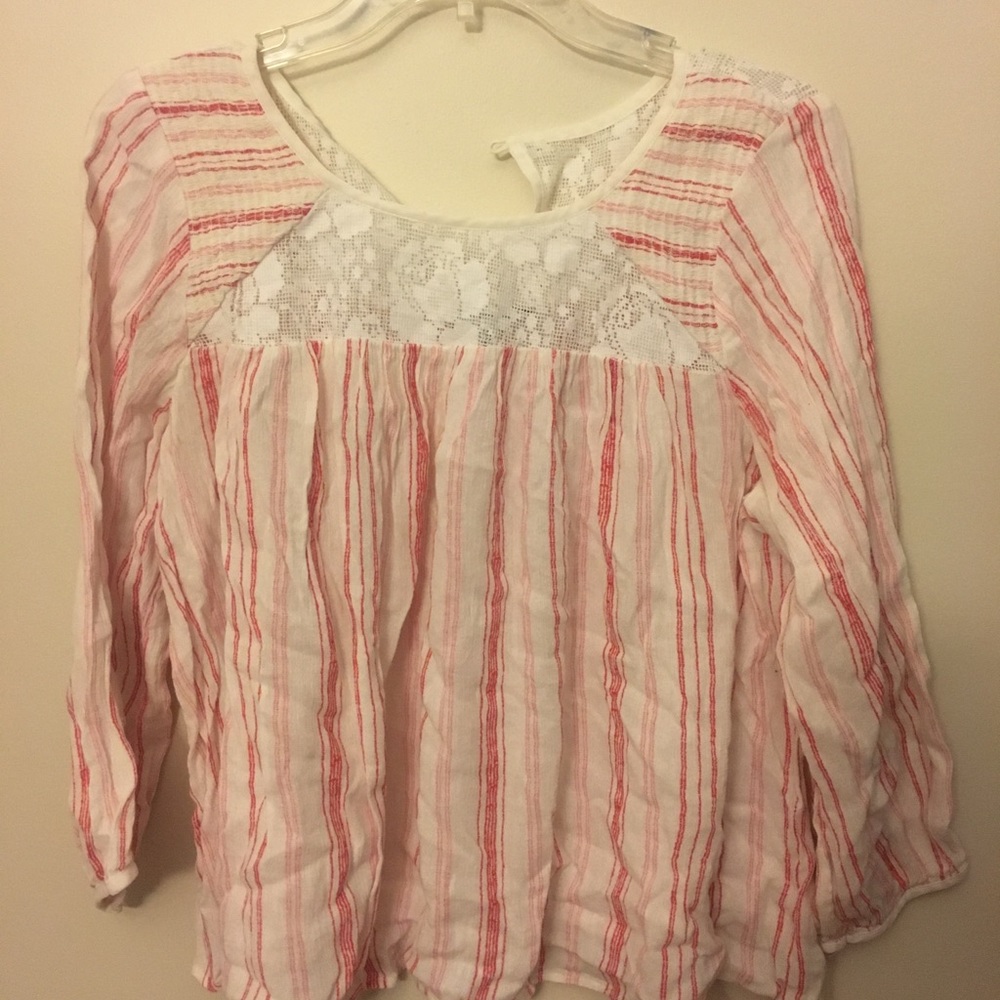 striped top